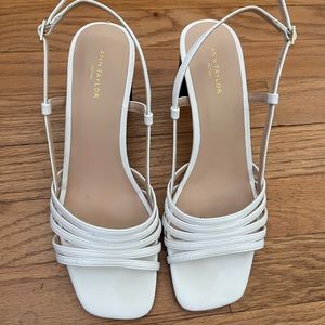Ann Taylor Factory 8.5 women's white sandals